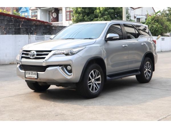 Fortuner 2.4 V ปี 2016 ฟรีดาวน์ ผ่อนเดือนละ 14,xxx.- ออกรถ 20,000 บาท รูปที่ 0