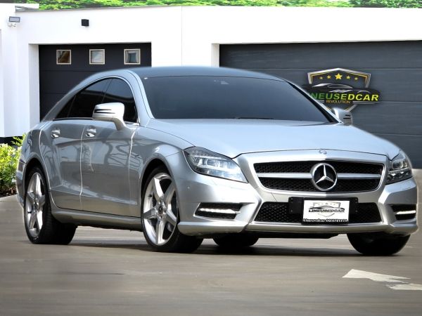 2011 Benz CLS350 AMG CDI เบาะคู่หน้าปรับไฟฟ้า พร้อมเมมโมรี่