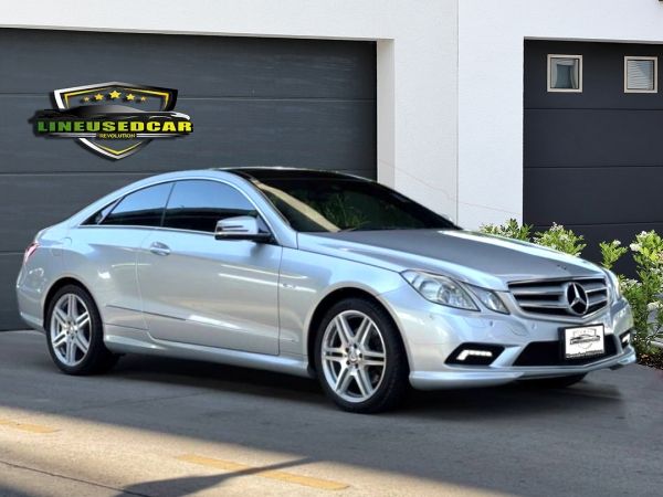 2011 BENZ E250 Coupe AMG sหลังคา SUN ROOF ออฟชั่นเต็ม E Class Coupe ไม่เคยทำให้แฟนๆเบนซ์ผิดหวัง เบนซ์คูเป้ สุดหล่อ ขับสนุก ค่าบำรุงรักษาต่ำ 