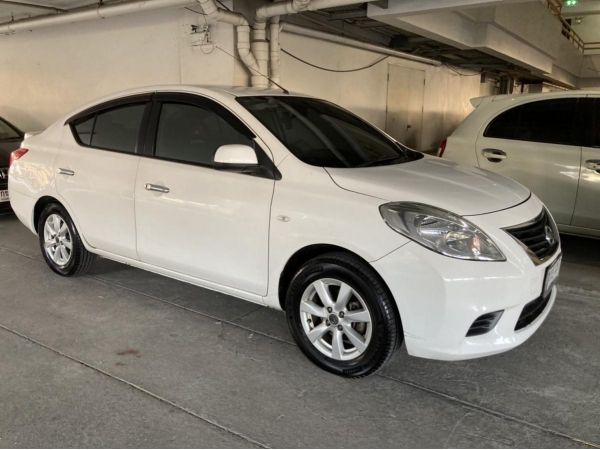 2012 Nissan Almera 1.2 V รถเก๋ง 4 ประตู รถบ้านมือเดียว มีประกัน ยางใหม่