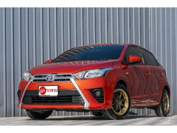 Toyota Yaris ออกรถ 0 บาท รถรับประกันซ่อมศูนย์