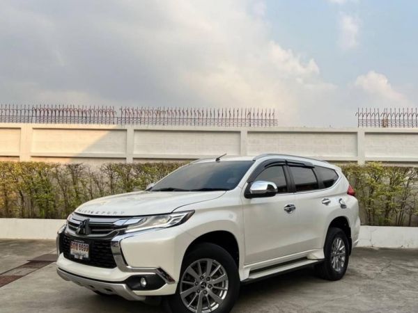 Mitsubishi  Pajero 2.4 GT Premium  NAVI 2016 รูปที่ 0