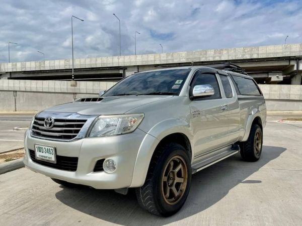 TOYOTA VIGO 3.0 G VN TURBO PRERUNNER ปี13 จด 15