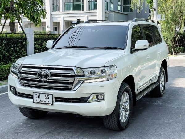 TOYOTA LANDCRUSIER VX200 SAHARA V8 2019