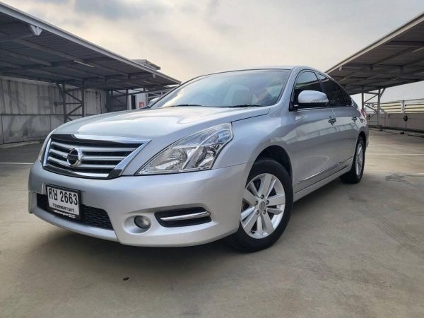 ไมล์แท้ 8 หมื่นโล ไม่เคยติดแก๊ส  รถไม่เคยชน Nissan TEANA 2.0 XL ปี 2014 (สีเงิน)