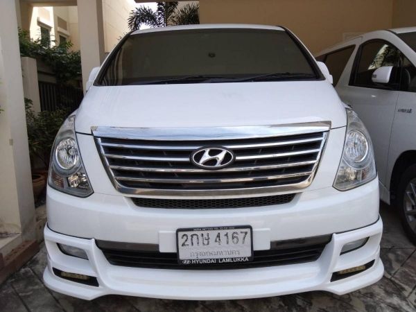 Hyundai Grand Starex 2012