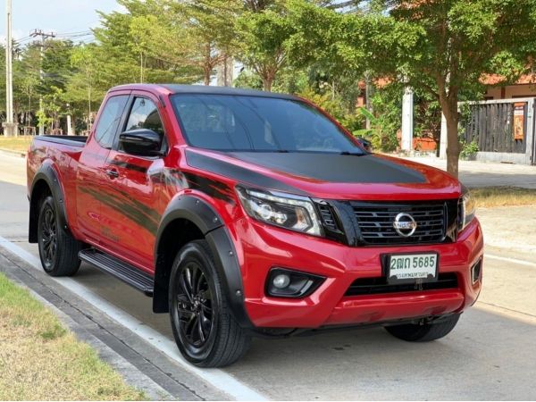 2019 Nissan NP 300 Navara 2.5 KING CAB Calibre E Black Edition Pickup