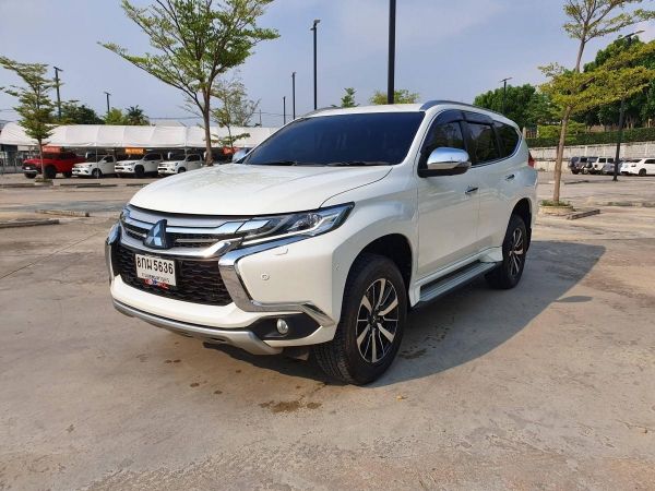 MITSUBISHI PAJERO SPORT 2.4GT 2WD ปี 2019 มือเดียวป้ายแดง สภาพสวย กุญแจสำรองครบ การันตีไม่มีประวัติชน