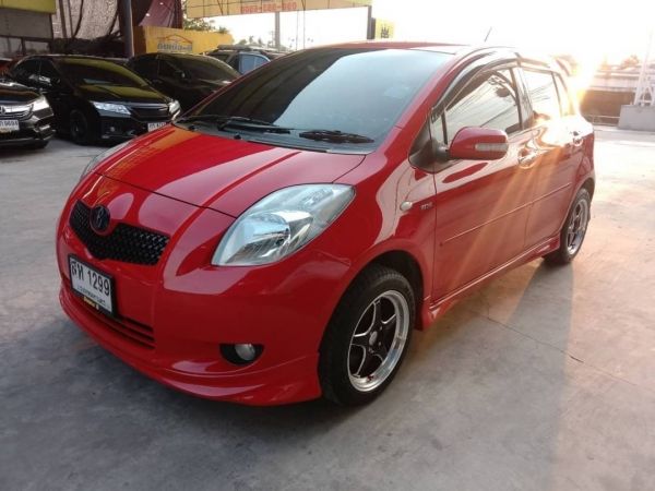 Toyota Yaris 1.5 E 2006 สีแดง