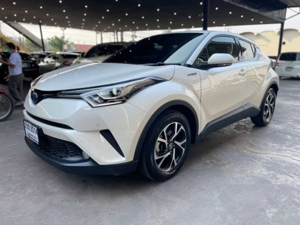 Toyota CHR 1.8 HV Hi Top 2019 สีขาว รูปที่ 0