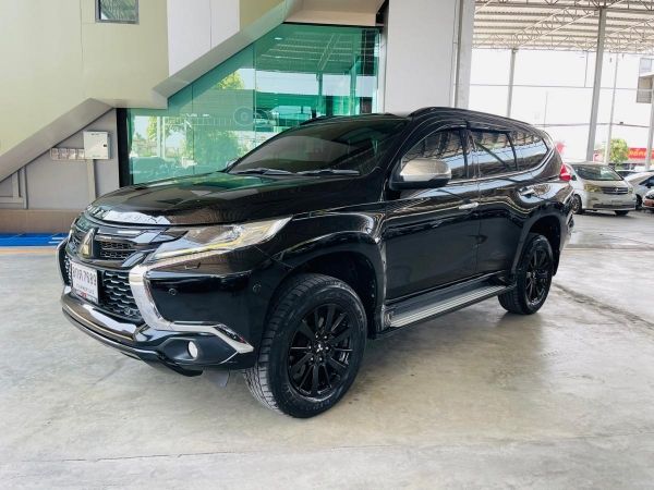 MITSUBISHI PAJERO SPORT 2.4 GT Premium Elite Edition 2WD AUTO รถปี 18 จด 19