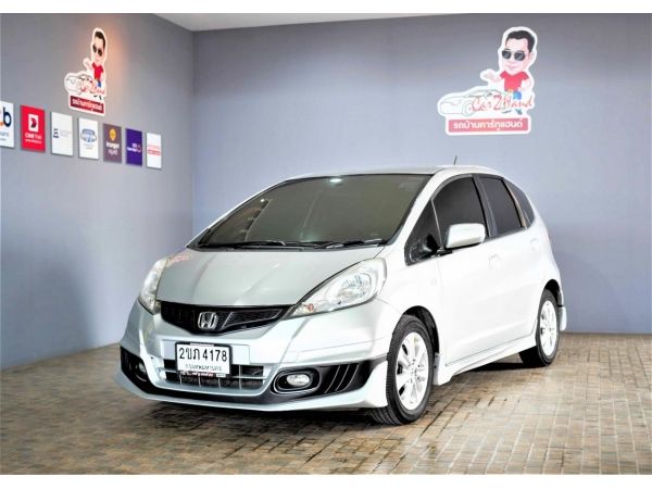 HONDA JAZZ 1.5V เกียร์AT ปี11 รูปที่ 0