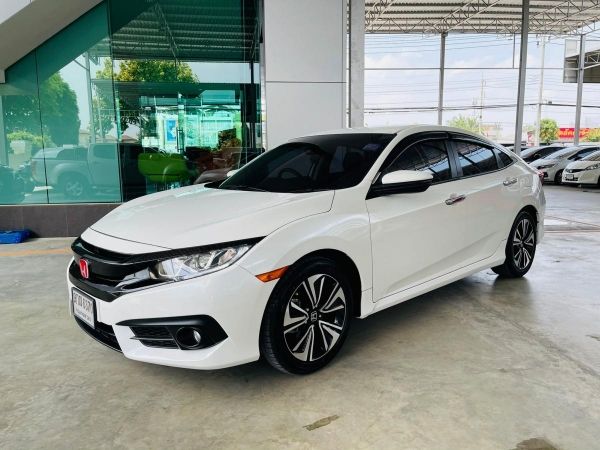 HONDA CIVIC 1.5 TURBO  AUTO ปี 17 จด 19