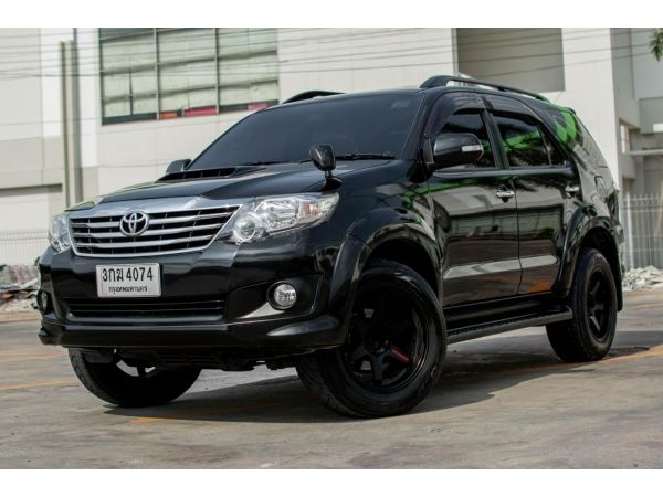 TOYOTA FORTUNER 2.5 V ปี 2014 เกียร์ออโต้ ดีเซล