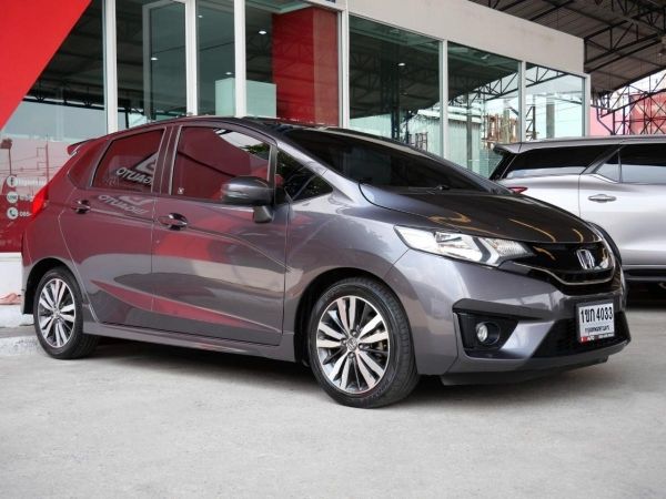 2014 Honda Jazz 1.5SV  i-VTEC Hatchback AT (ปี 14-22) P3528