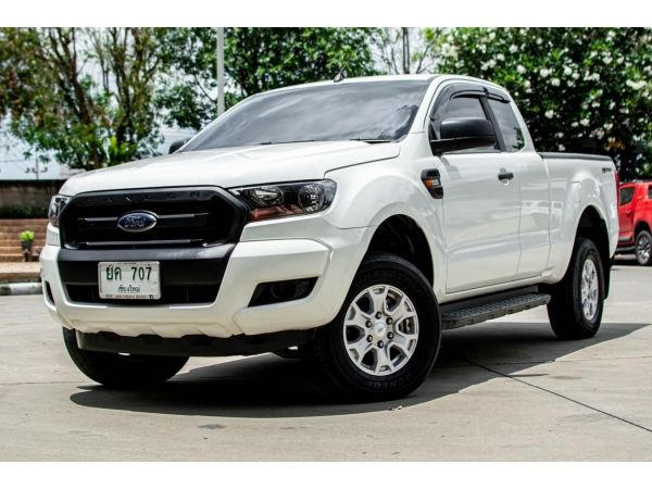 FORD Ranger 2.2 XL 2018 เกียร์ธรรมดา ดีเซล สีขาว ไมล์ 40,xxx Km.