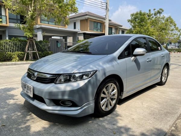 ขายรถ Honda Civic 1.8 E AT  ปี 2012 สี Frosty White