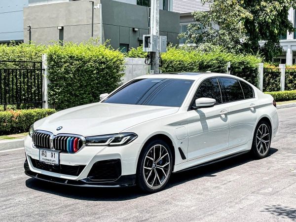 BMW 530e M-Sport (G30) ปี 2022 รูปที่ 0