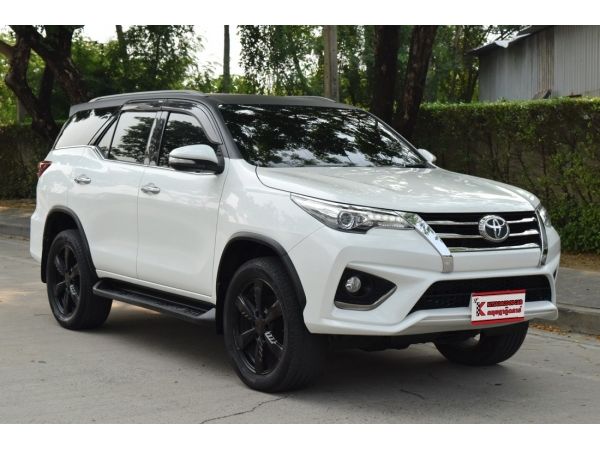 Toyota Fortuner 2.8 (ปี 2016) TRD Sportivo SUV ราคา 1,0รถครอบครัว เบาะ 3 แถว แอร์ 3 ตอน น่าใช้มาก✅ ผ่อนได้สูงสุด 72 งวด ✅ ผ่อนเริ่มต้นที่ 21,xxx บาท ✅ ไมล์แท้ 8 หมื่นกว่าโล ✅ ตัวพิเศษ TRD Sportivo 4WD