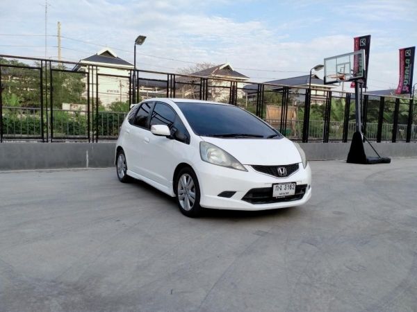 Honda Jazz 1.5 SV i-VTEC auto จด 2013 รูปที่ 0