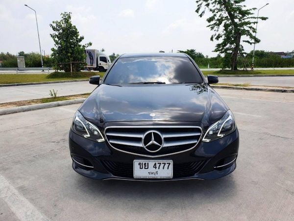 Mercedes Benz E class E 300 2.2 Auto Year 2014