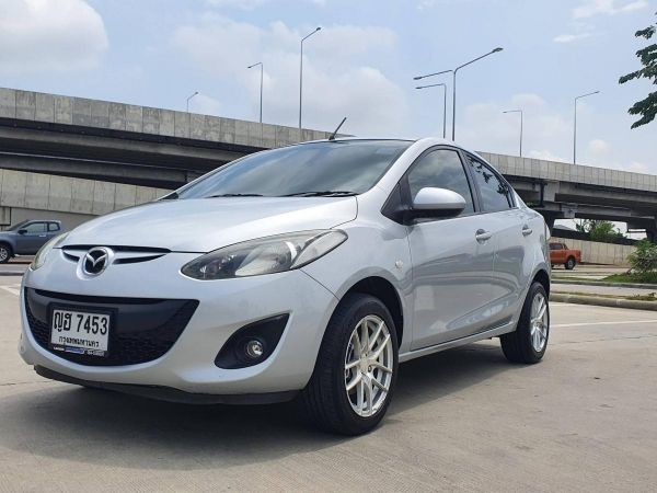 Mazda 2 1.5 Groove sedan ปี 2011