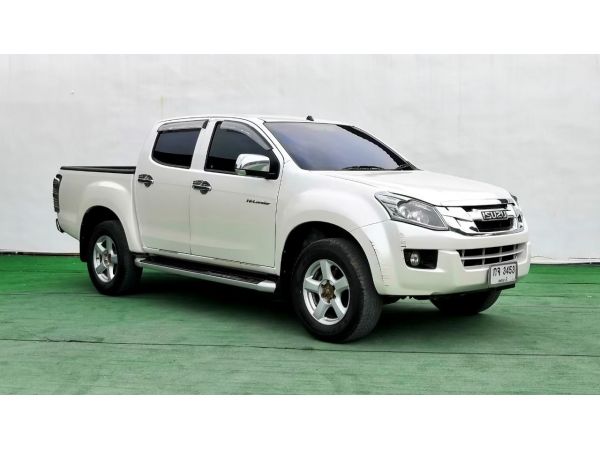 isuzu dmax