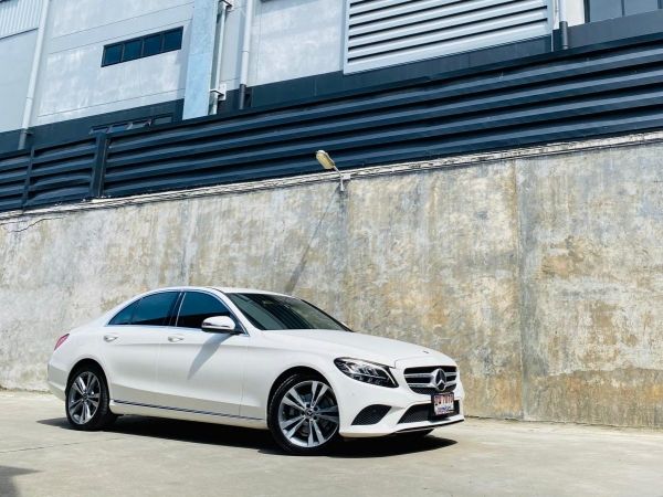 Mercedes Benz C220D AVANTGARDE โฉม W205 ปี 2019