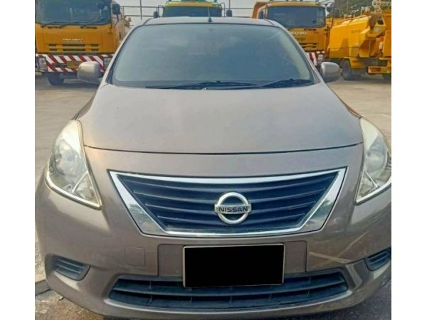 NISSAN ALMERA 1.2 auto รถปี 2012 จดปี 2013 รถบ้าน