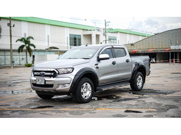 2016 Ford Ranger 2.2XLT 4ประตู ออโต้ รถบ้านสวยกริบ