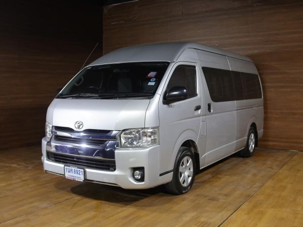 TOYOTA COMMUTER D4D 3.0 mt ไมล์น้อยเบาะ VIP