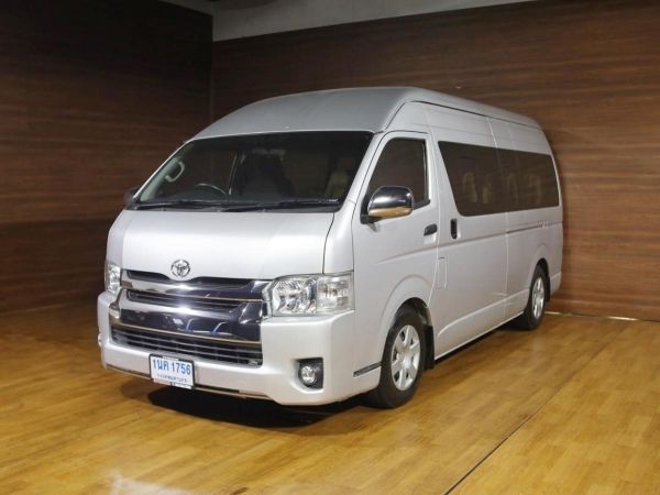 TOYOTA COMMUTER D4D 3.0 AT 2018ประโยชน์ใช้สอยภายในห้องโดยสาร เครื่องยนต์เปี่ยมพลัง และทนทาน