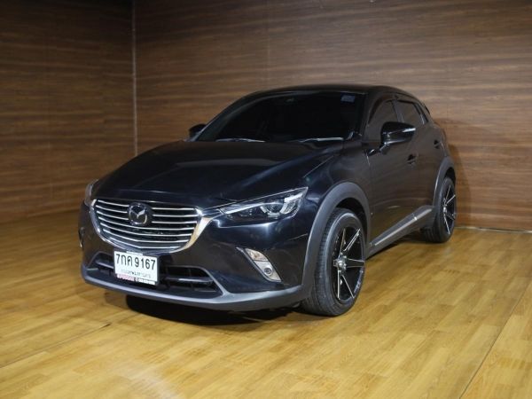 MAZDA CX-3  1.5 XDL 2018 CX-3 นอกจากจะเป็นพวกคนรุ่นใหม่ที่ชอบขับรถแล้ว ยังชอบรูปลักษณ์และอุปกรณ์ภายในที่มีความทันสมัย