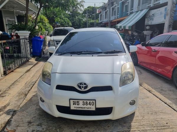 Toyota Yaris 1.5 J ปี2012