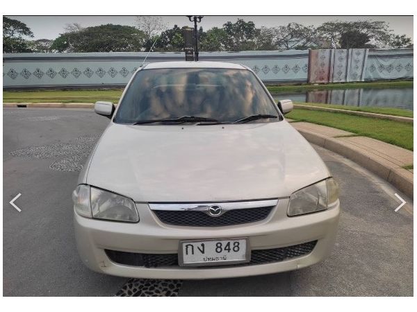 Mazda 323 รถปี 2002