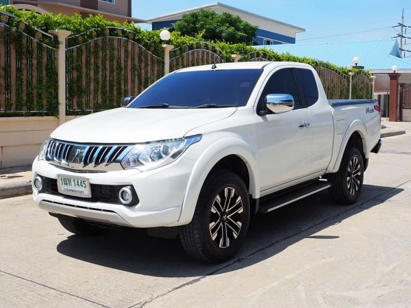 MITSUBISHI TRITON ALL NEW MEGA CAB 2.4 GLS Ltd Plus ปี 2016 เกียร์MANUAL 6 SPEED สภาพนางฟ้า รูปที่ 0