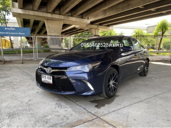 2016 TOYOTA CAMRY 2.5  ES SPORT สีน้ำเงิน ตัวนอก ซันรูฟ รถสวย รูปที่ 0