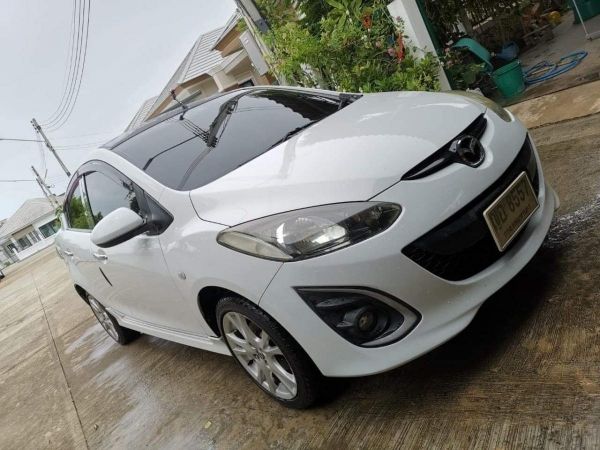 ขาย Mazda 2 1.5 Elegance Spirit ปี2011  รถบ้าน เราขับเองค่ะ