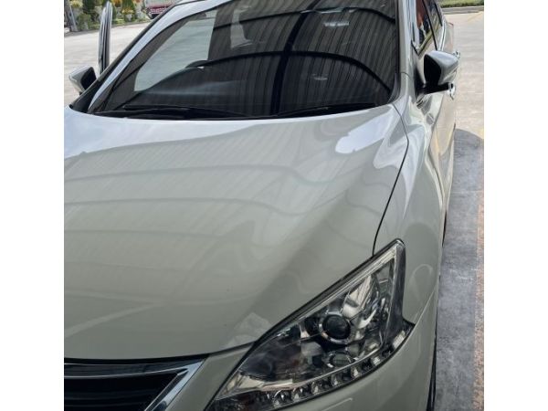 Nissan Sylphy 1.8SV TOP white color