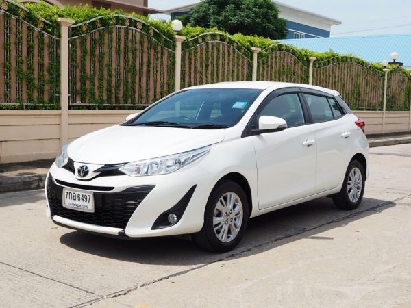 TOYOTA YARIS 1.2 E CVT ปี 2018 สภาพป้ายแดง