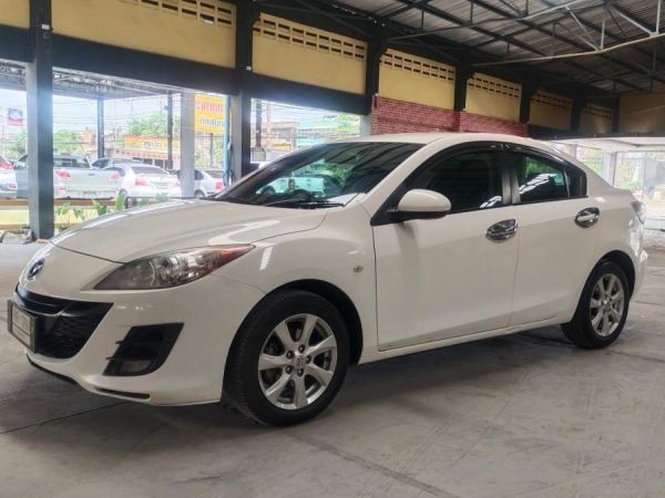 MAZDA 3  spririt 4DR ตัวท๊อป