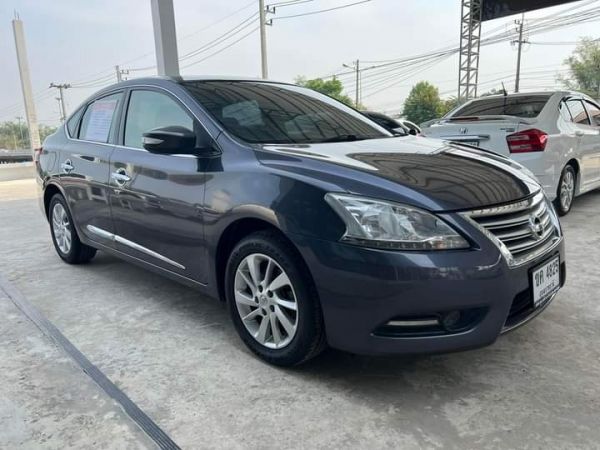 Nissan sylphy 1.6 ออโต้ ปี 2012