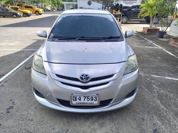 ขายรถ Toyota vios 2008 รถแม่บ้านใช้ ขายเอง ติดแก๊ส versus ใหม่เอี่ยม ประหยัดพร้อมใช้