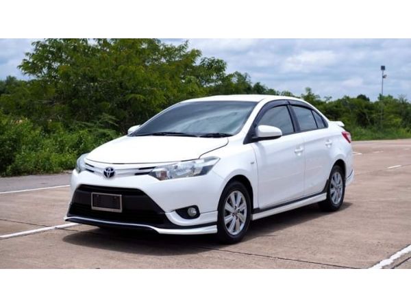 Toyota Vios 1.5 E  A/T ปี 2558/2015