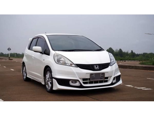 Honda Jazz 1.5 V(AS) A/T ปี2011