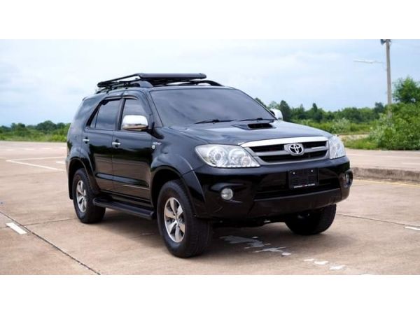 Toyota Fortuner 3.0 V ตัวท๊อปสุด ปี2005