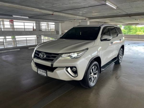 2016 Toyota Fortuner 2.4V รถหรูประวัติดี