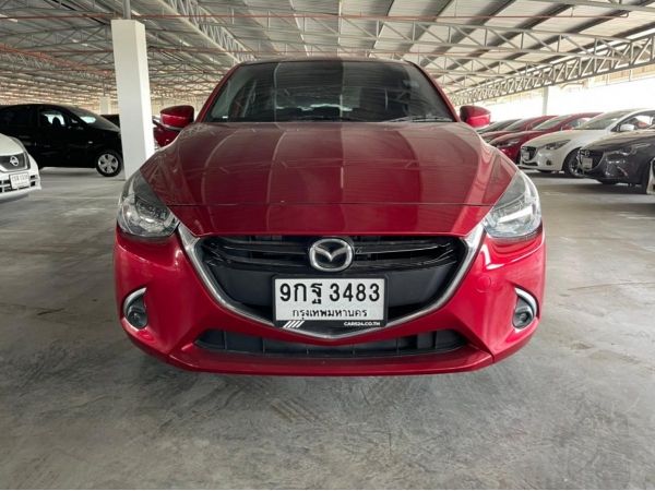 รถเก๋ง Mazda 2 1.3 Skyactiv High Connect ปี 19 AT (รถมือสอง ราคาดี เจ้าของขายเอง รถสวย สภาพดี ไมล์แท้)