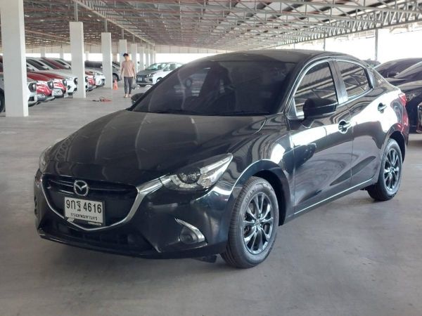 รถเก๋ง Mazda 2 1.3 Skyactiv High Connect ปี 19 AT (รถมือสอง ราคาดี เจ้าของขายเอง รถสวย สภาพดี ไมล์แท้) รูปที่ 0