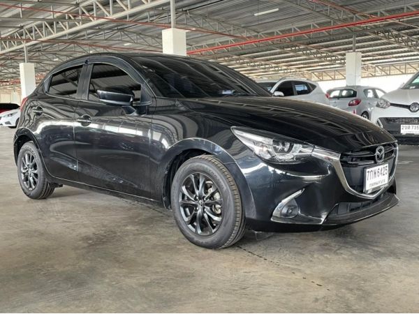 Mazda 2 1.3 Skyactiv Sports High Connect ปี 18 AT (รถมือสอง ราคาดี เจ้าของขายเอง รถสวย สภาพดี ไมล์แท้)